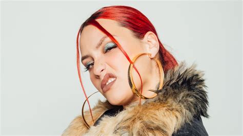 Lia Kali, la artista emergente