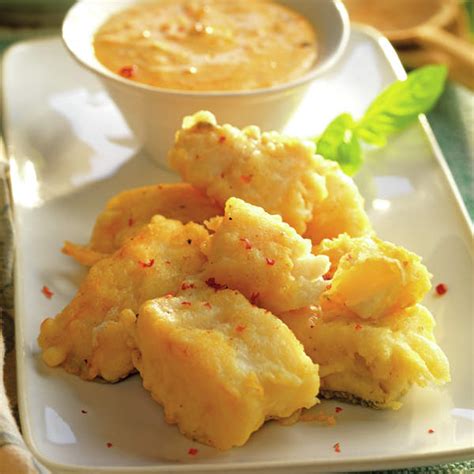 Fritos de bacalao dorados y crujientes