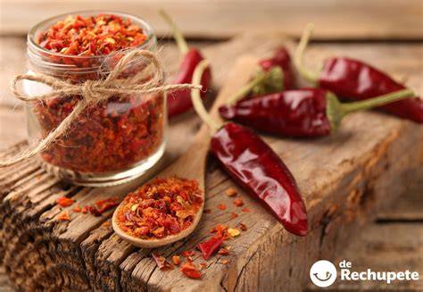 Pimientos secos fritos para acompañar