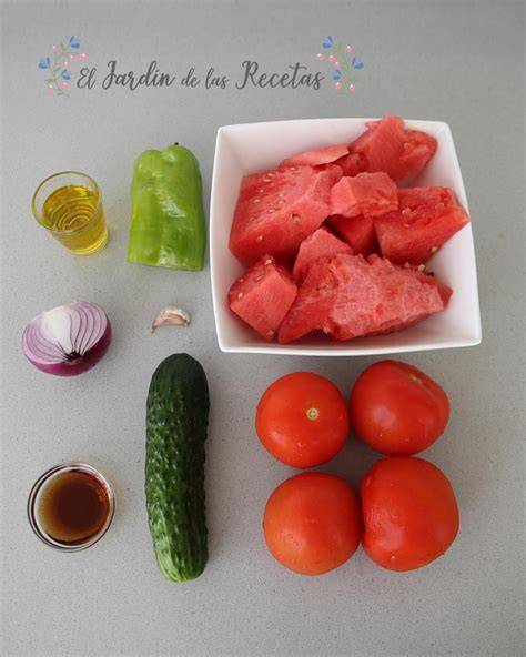 Ingredientes para gazpacho de sandía
