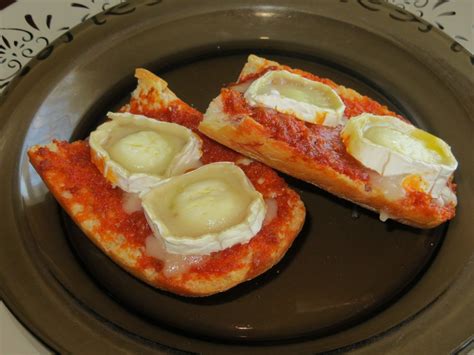 Tosta de sobrasada y queso recién hecha