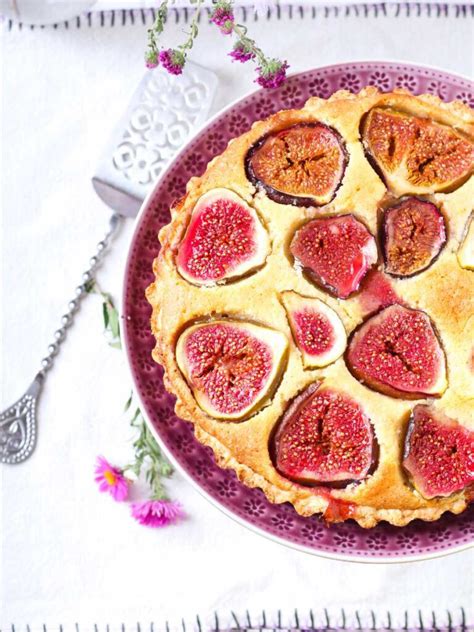 Preparación de la masa para tarta de higos