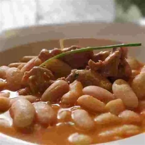Cocción de alubias con cordero