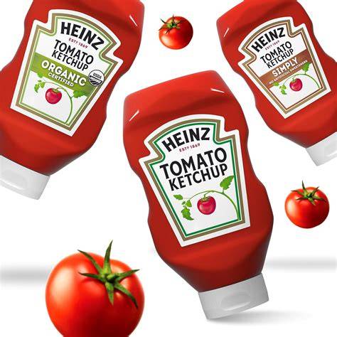 Botella de kétchup con tomates y especias