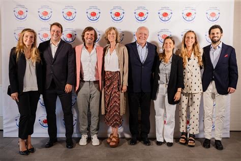 Familia Escobar, fundadores de Concodillo Dandyc