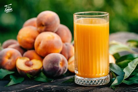 Tabla comparativa de nutrientes del melocotón y el zumo de zanahoria