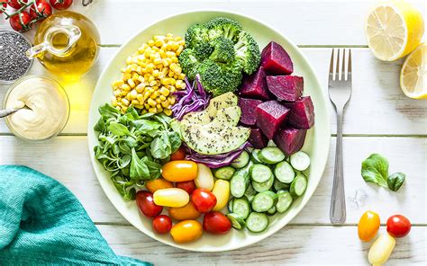 Variedad de platos saludables para el otoño