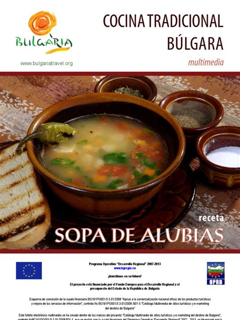 Cuenco humeante de sopa de alubias búlgara