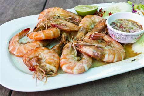 Langostinos a la plancha con salsa picante