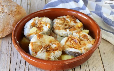 Merluza a la gallega tradicional