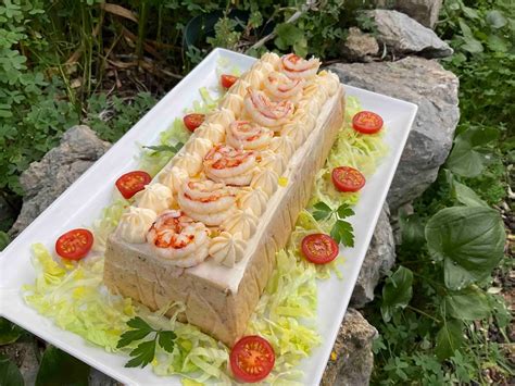 Ingredientes para pastel de merluza y gambas