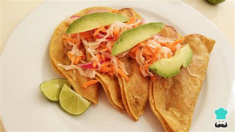 taquitos de pescado fritos y dorados