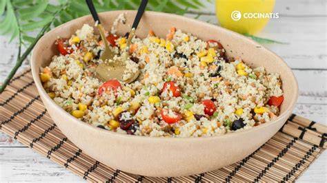 Ensalada de cuscús con guisantes y albahaca