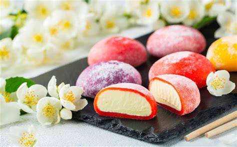 Mochis variados en un plato
