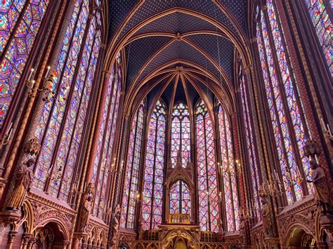 Sainte-Chapelle, lugar de veneración de la Corona de Espinas