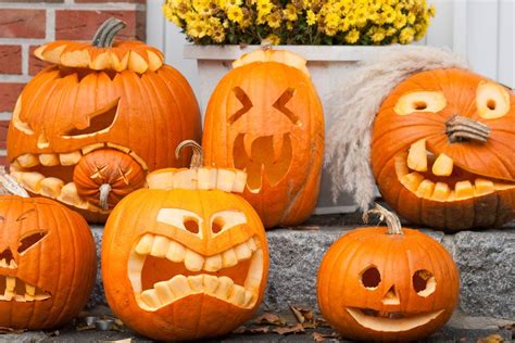 Calabazas de Halloween talladas