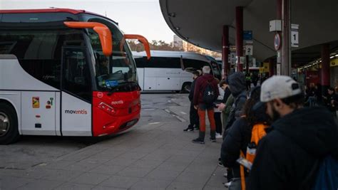 Rutas de autobús SARBUS entre Fabra i Puig y la UAB