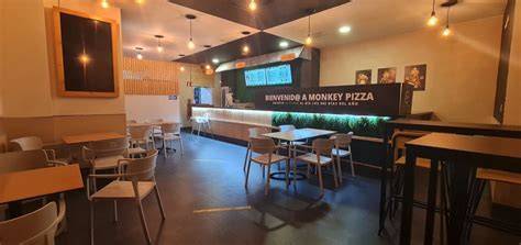 Interior y ambiente de Crazy Pizza en Las Palmas