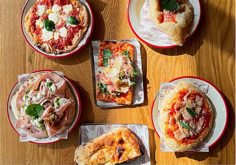 Variedad de pizzas y pinsas en Crazy Pizza