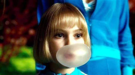 Violet Beauregarde masticando chicle