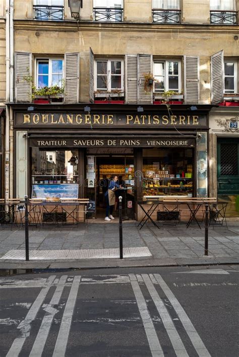 Exterior de la panadería