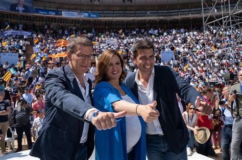 Alberto Núñez Feijóo en un mitin