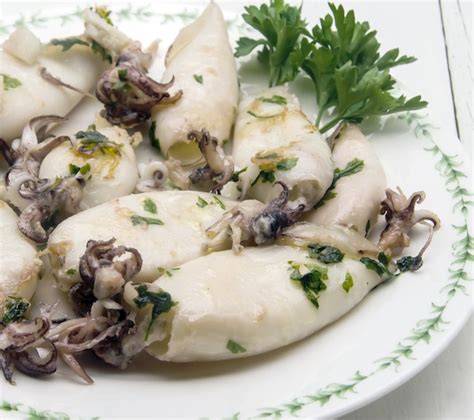 Chipirones frescos antes de cocinar