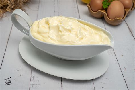 Platos con mayonesa casera