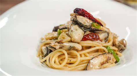Receta de pasta con anchoas, ajo y guindilla