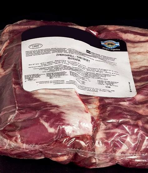 Carne de babilla envasada y etiquetada
