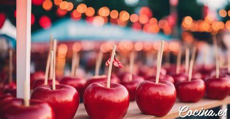 Manzanas de caramelo en un puesto de feria