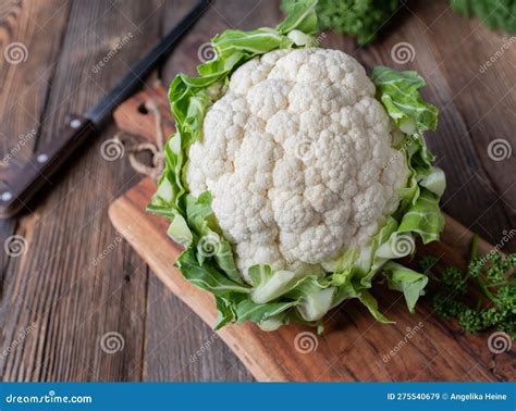 Coliflor entera y rallada