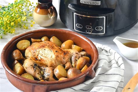 Pollo asado en olla de cocción lenta