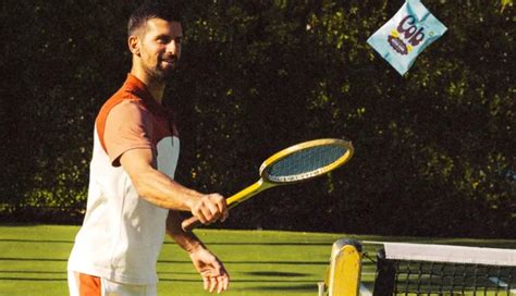 Novak Djokovic con su marca de palomitas Cob
