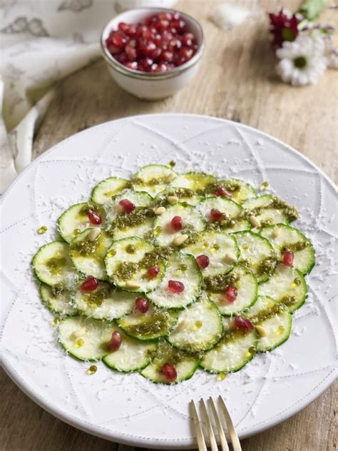 Carpaccio de calabacín y alcachofas