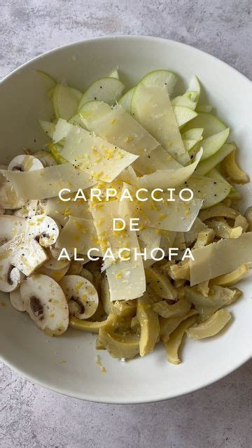 Carpaccio de alcachofas con manzana y portobello