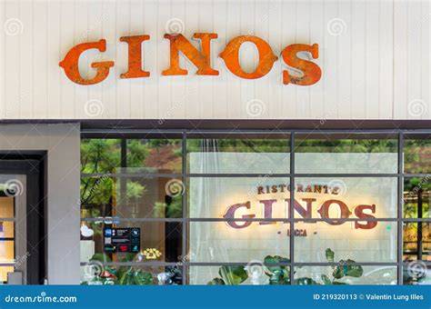 Fachada de restaurante Ginos