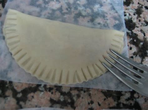 Diferentes formas de cerrar las empanadillas