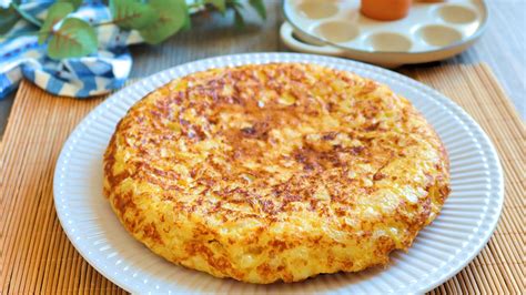 Ingredientes para tortilla de coliflor y bacalao