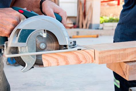 Herramientas para cortar madera