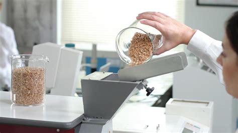 Equipo de laboratorio para análisis de harinas