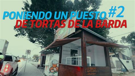 Imagen de la fachada de un puesto de tortas de la barda