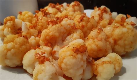 Coliflor al ajillo con mayonesa de pimentón