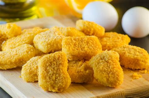 Nuggets de coliflor crudos listos para cocinar