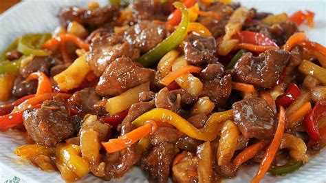 Cerdo agridulce con piña