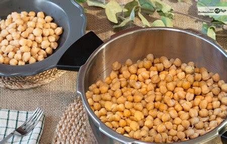 Olla express con carnes y garbanzos