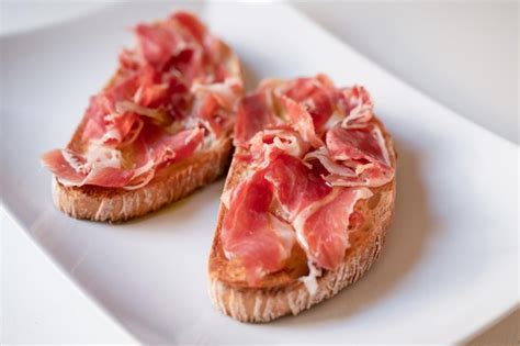 Tostadas en España
