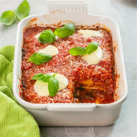 Plato de parmigiana di melanzane