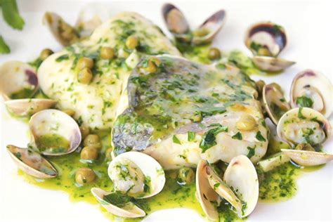 Platos variados con merluza