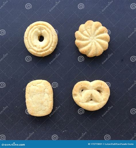 Galletas shortbread con diferentes formas